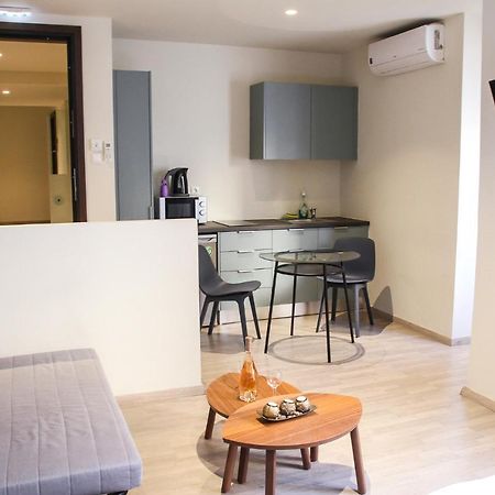 Pallados Suites เอเธนส์ ภายนอก รูปภาพ