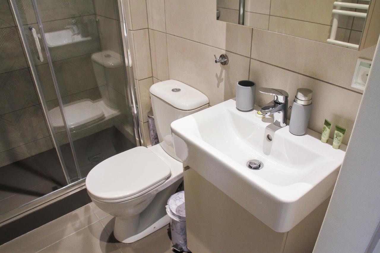 Pallados Suites เอเธนส์ ภายนอก รูปภาพ