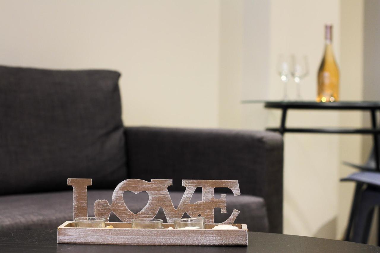 Pallados Suites เอเธนส์ ภายนอก รูปภาพ