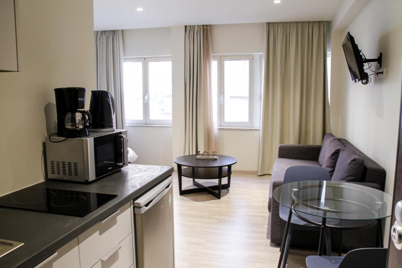 Pallados Suites เอเธนส์ ภายนอก รูปภาพ